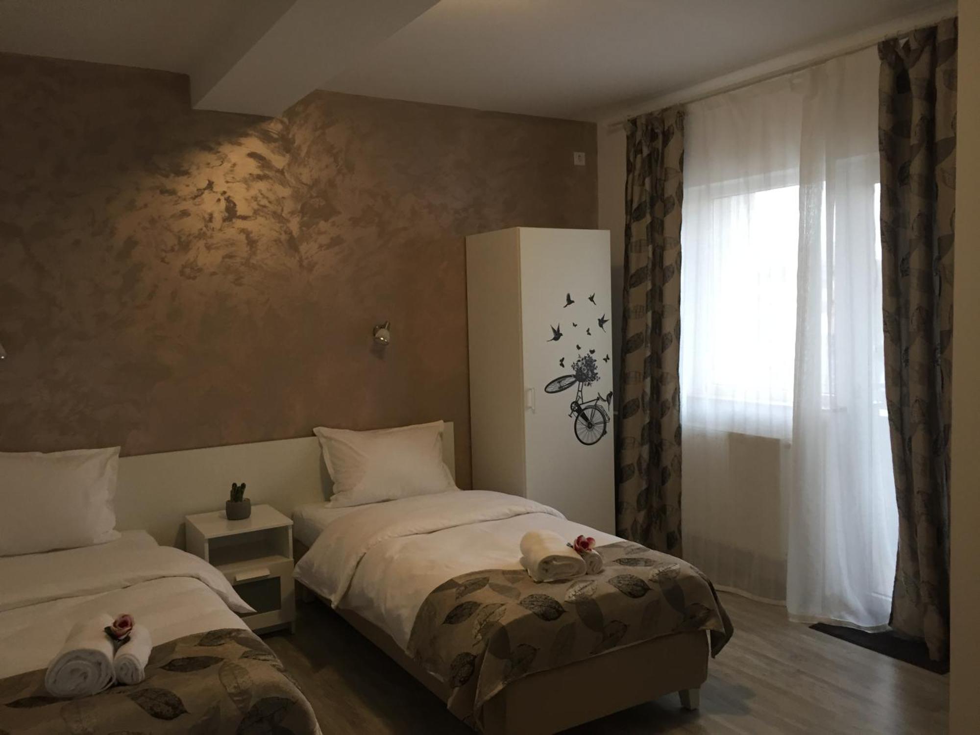 Top Style Villa Bragadiru エクステリア 写真