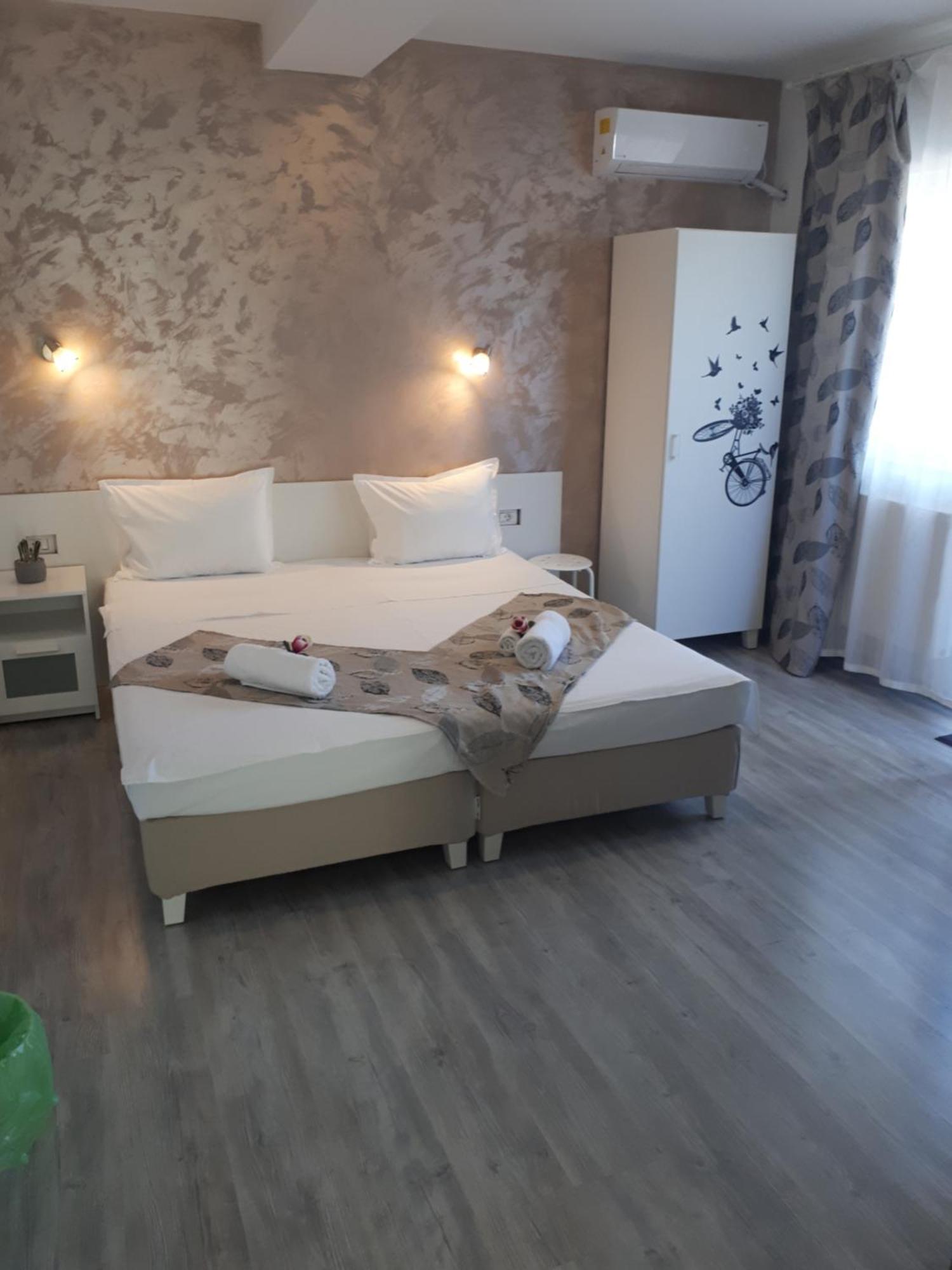 Top Style Villa Bragadiru 部屋 写真